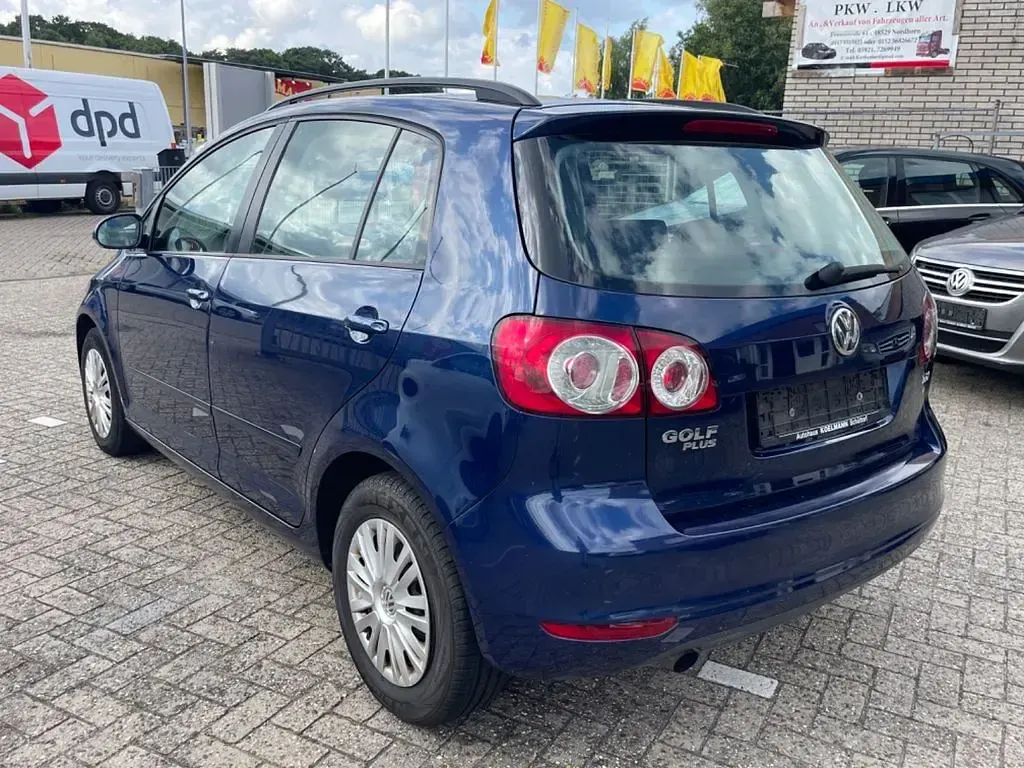 Gebraucht VW Golf Plus Cross Trendline 105 PS (77 kW) 2010 Blau Limousine