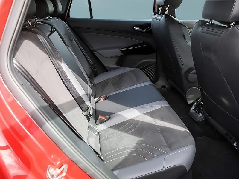 Gebraucht VW ID.4 Pro 150 kW (204 PS) 2022 Rot SUV