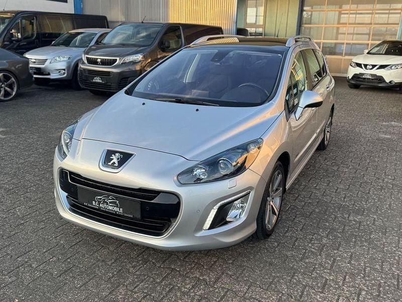 Grau Gebraucht 2011 Peugeot 308 SW Allure Kombi | 6.000 € - Bild 1/4