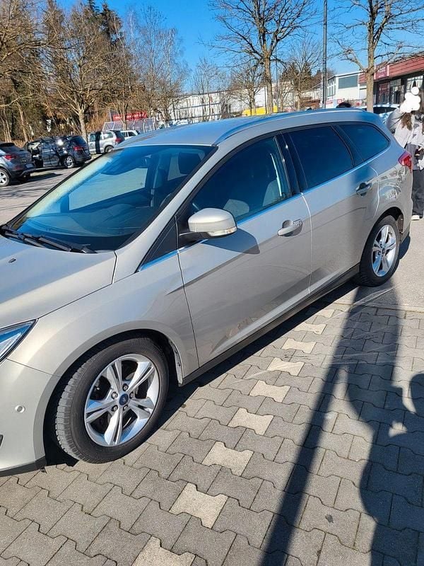 Second-hand Ford Focus Titanium 182 CP (133 kW) 2015 Bej Break