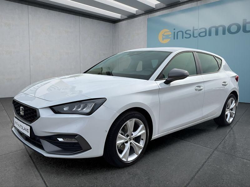 Weiß Neu 2025 Seat Leon Kleinwagen | 34.049 € (Fairer Preis) - Bild 1/4