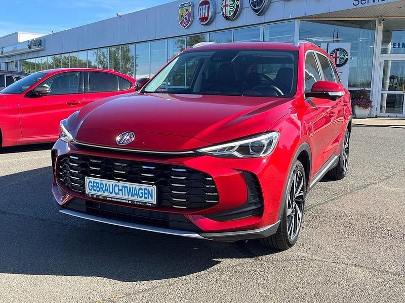 Rot Gebraucht 2025 MG ZS Luxury Limousine | 23.900 € - Bild 1/4