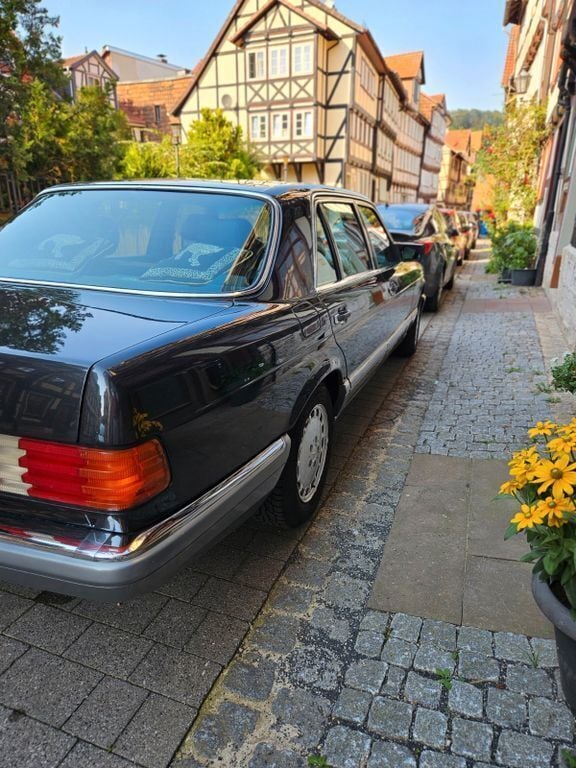 Gebraucht Mercedes 300 245 PS (180 kW) 1988 Schwarz Limousine