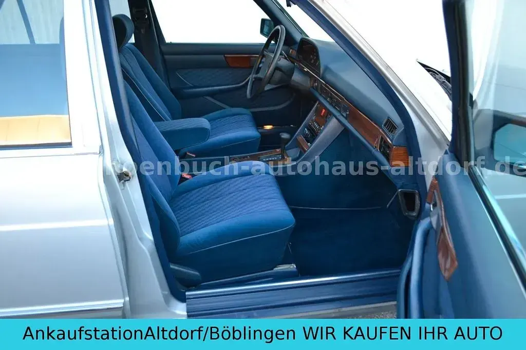 Gebraucht Mercedes 280 SE 185 PS (136 kW) 1983 Silber Limousine