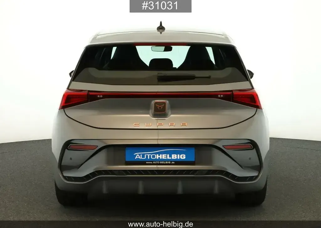Second-hand Cupra Born 150 kW (204 CP) 2023 Gri Hatchback