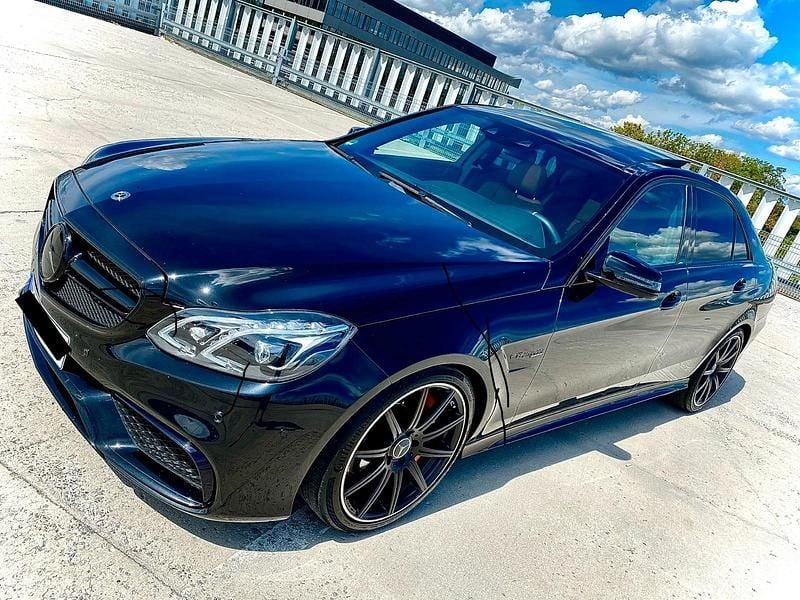 Gebraucht Mercedes E63 AMG 585 PS (430 kW) 2013 Schwarz Limousine