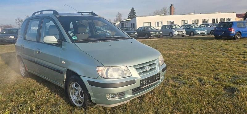 Silber Gebraucht 2004 Hyundai Matrix GLS Van / Kleinbus | 990 € (Superpreis) - Bild 1/4