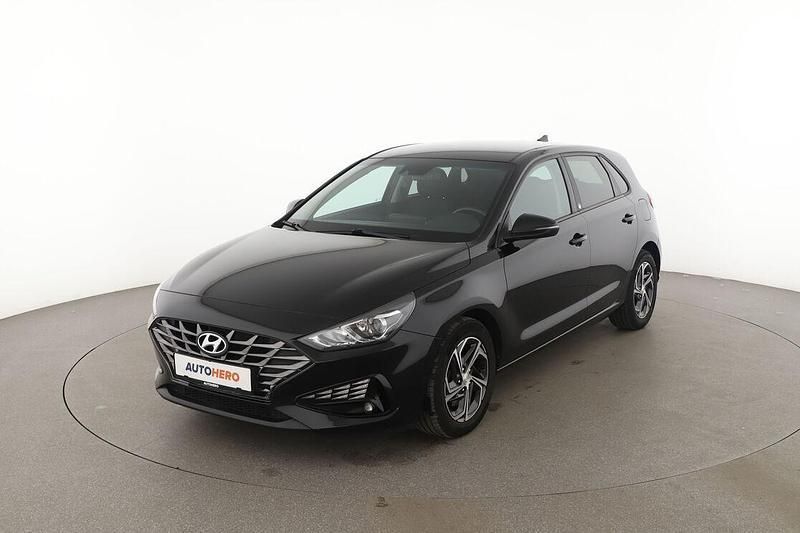 Schwarz Gebraucht 2021 Hyundai i30 Edition 30 Limousine | 15.040 € (Fairer Preis) - Bild 1/3