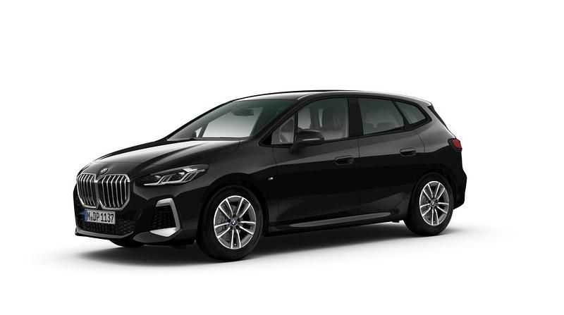 Saphirschwarz metallic Gebraucht 2024 BMW 218 Active Tourer Luxury Line Van / Kleinbus | 36.890 € (Teuer) - Bild 1/3