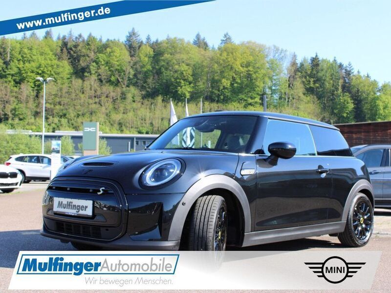 Midnight black Gebraucht 2023 Mini Cooper SE Kleinwagen | 18.950 € (Superpreis) - Bild 1/4