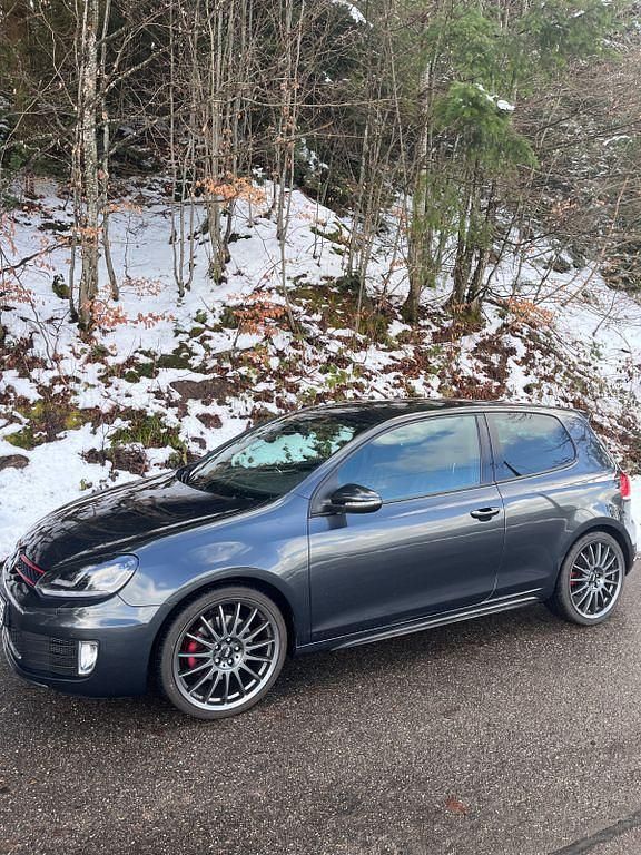 Gebraucht VW Golf VII GTI 211 PS (155 kW) 2012 Limousine