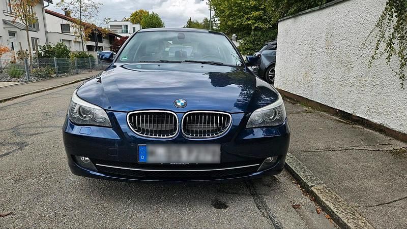 Blau Gebraucht 2008 BMW 523 Limousine | 5.700 € (Guter Preis) - Bild 1/4