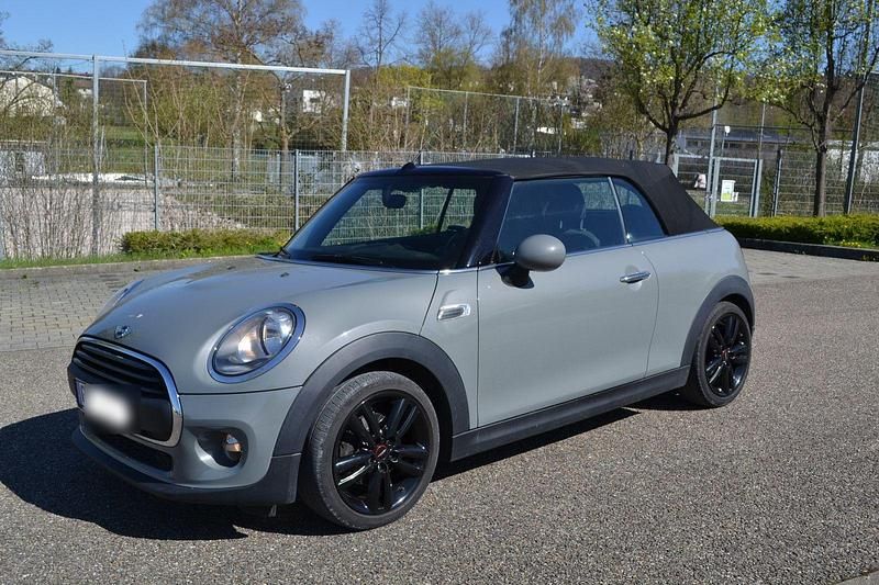 Usata Mini ONE 102 CV (75 kW) 2017 Grigio Utilitaria