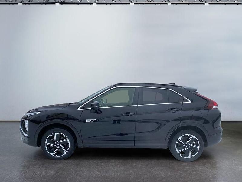 Gebraucht Mitsubishi Eclipse Cross Plus 188 PS (138 kW) 2022 Pantherschwarz (p) SUV