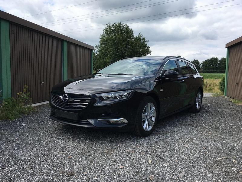 Schwarz Gebraucht 2019 Opel Insignia Edition Kombi | 8.200 € (Guter Preis) - Bild 1/4