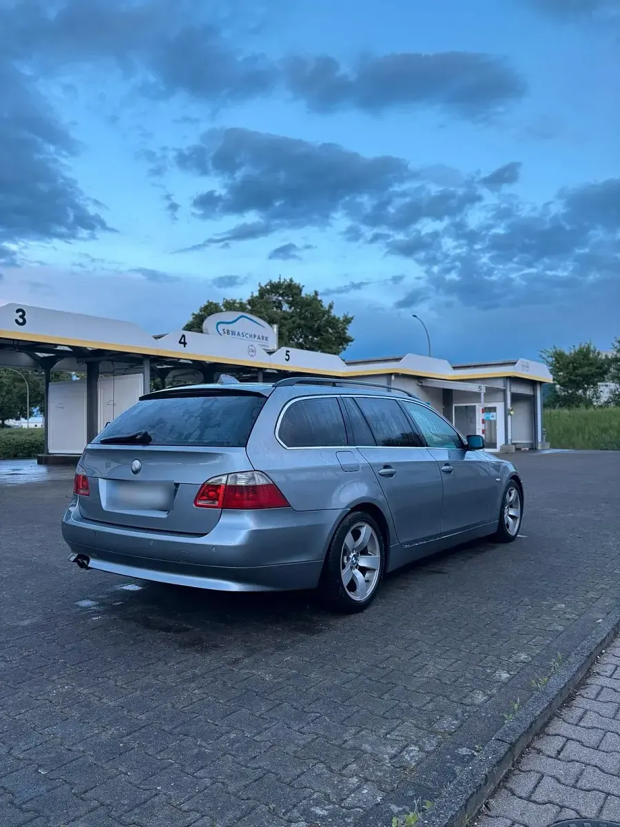 Gebraucht BMW 525 177 PS (130 kW) 2004 Kombi