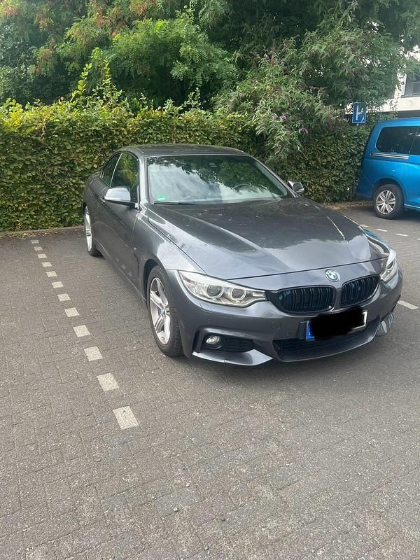 Grau Gebraucht 2016 BMW 440 Cabrio | 36.000 € (Fairer Preis) - Bild 1/4