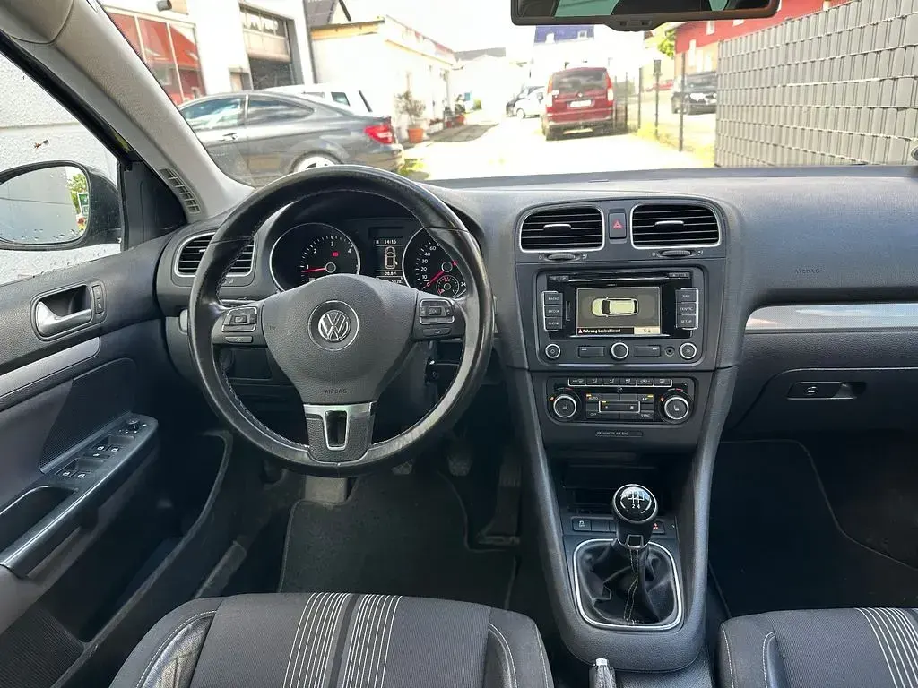 Second-hand VW Golf VII Match 105 CP (77 kW) 2013 Gri Break