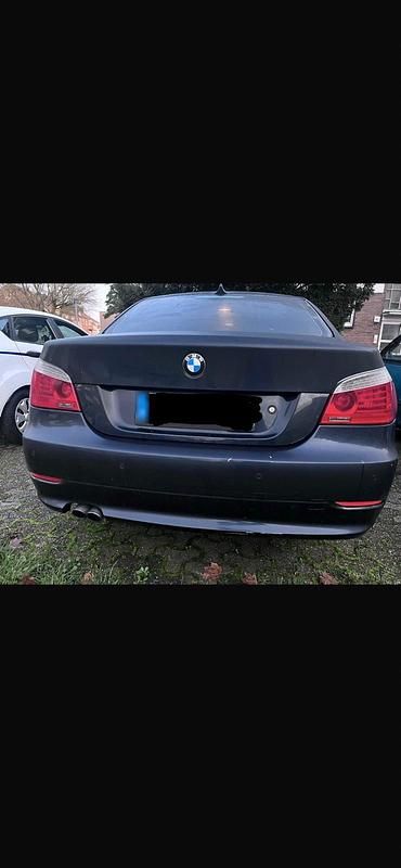 Gebraucht BMW 525 197 PS (144 kW) 2008 Andere farben Limousine