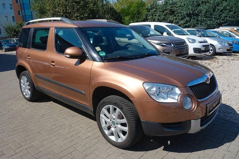 Orange Gebraucht 2013 Skoda Yeti Plus Edition SUV | 7.989 € (Superpreis) - Bild 1/4