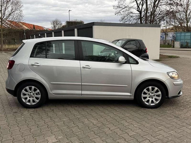 Gebraucht VW Golf VI Comfortline 122 PS (89 kW) 2008 Silber Kleinwagen