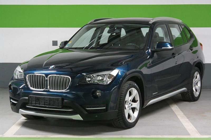 Gebraucht BMW X1 184 PS (135 kW) 2013 Midnight blue ii (metallic) SUV