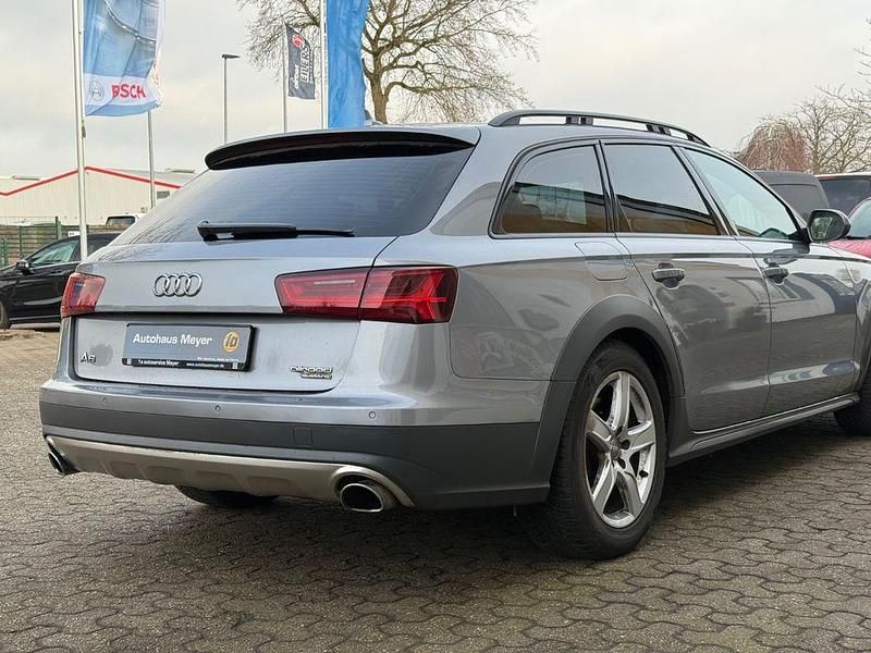 Gebraucht Audi A6 Allroad 218 PS (160 kW) 2015 Grau Kombi