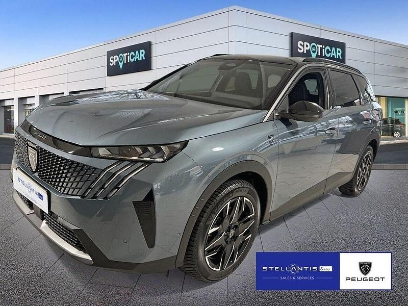 Blau Neu 2025 Peugeot 5008 GT SUV | 40.990 € - Bild 1/4