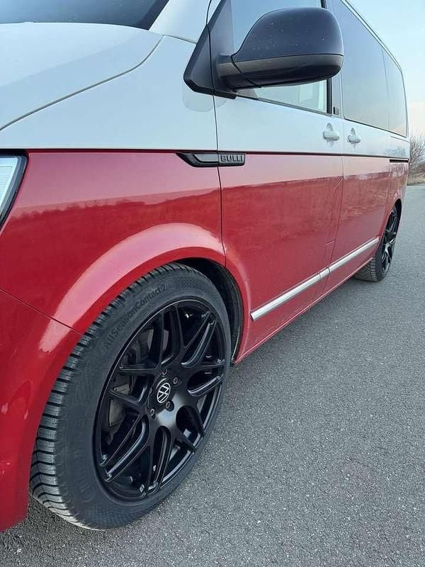 Gebraucht VW Multivan 204 PS (150 kW) 2015 Weiß Van / Kleinbus