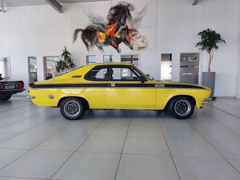 Singalgelb Gebraucht 1974 Opel Manta Coupé | 44.900 € - Bild 1/4