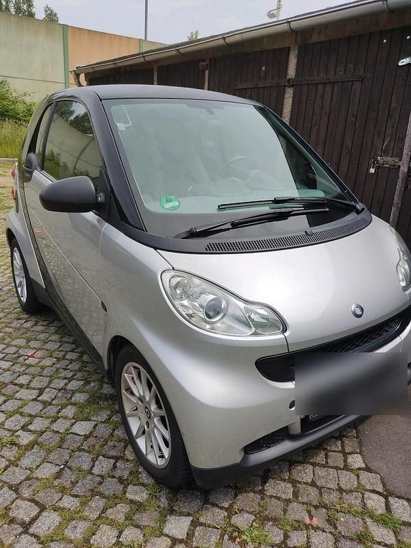 Grau Gebraucht 2007 Smart ForTwo Coupé Kleinwagen | 3.999 € (Fairer Preis) - Bild 1/4