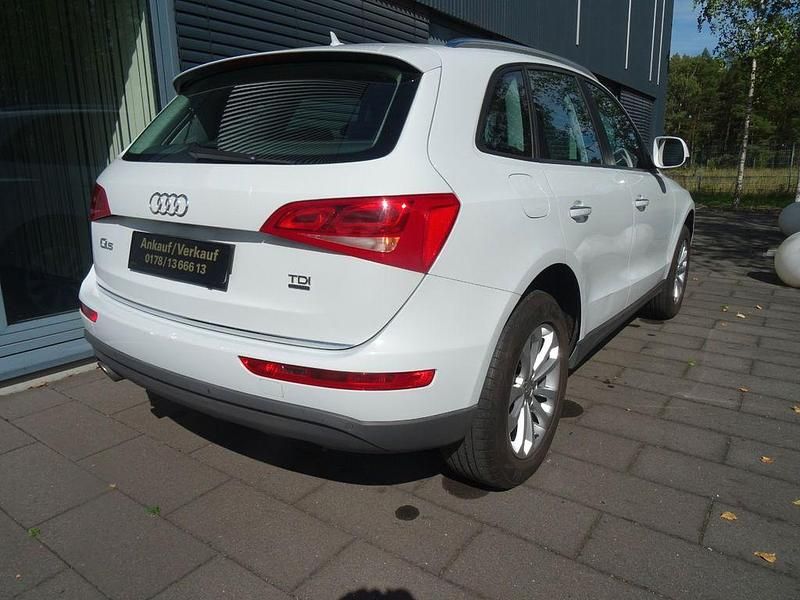 Second-hand Audi Q5 Design 190 CP (139 kW) 2014 Alb SUV
