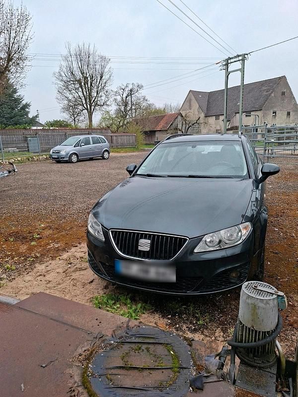 Gebraucht Seat Exeo 143 PS (105 kW) 2010 Schwarz Limousine