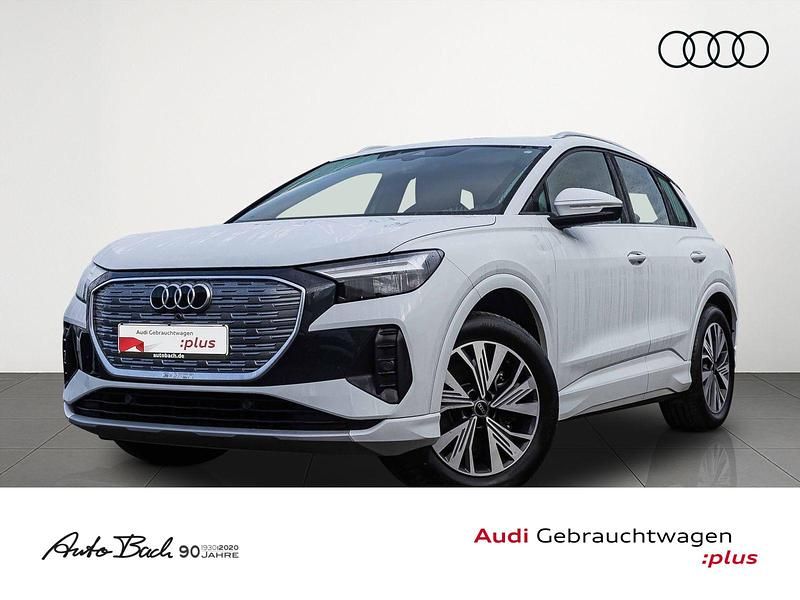 Gletscherweiß metallic Gebraucht 2022 Audi Q4 e-tron Ambiente SUV | 25.870 € (Superpreis) - Bild 1/4