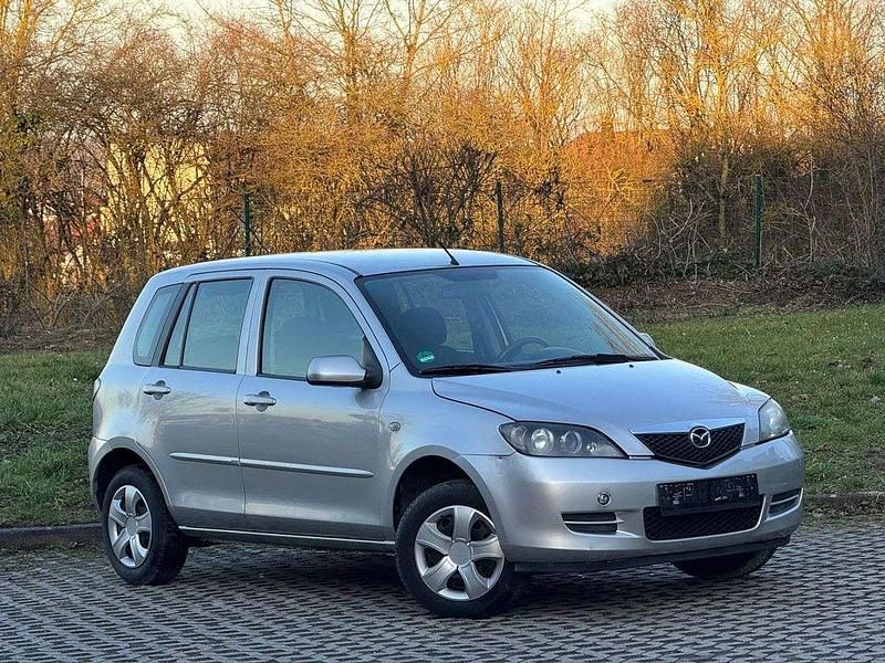 Gebraucht Mazda 2 Exclusive 80 PS (58 kW) 2006 Blau Kleinwagen