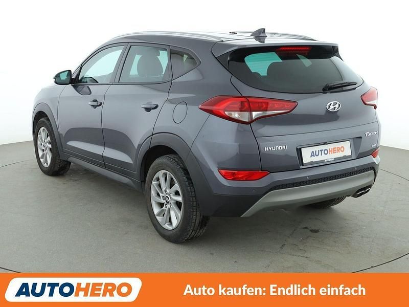 Gebraucht Hyundai Tucson Advantage 177 PS (130 kW) 2017 Grau SUV