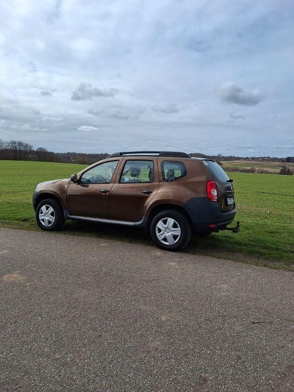 Gebraucht Dacia Duster Ambiance 90 PS (66 kW) 2011 Braun SUV