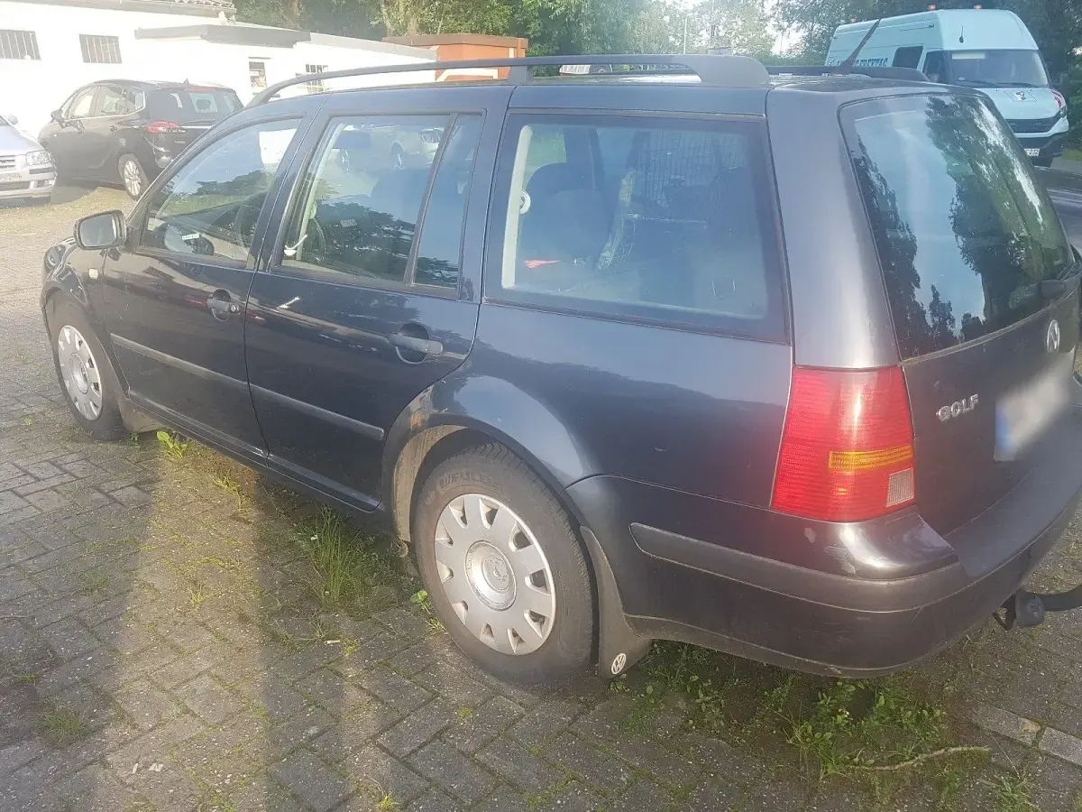 Gebraucht VW Golf IV 68 PS (50 kW) 2000 Grau Kombi