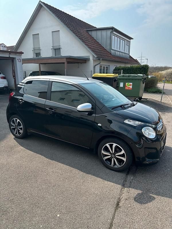 Gebraucht Citroën C1 PureTech 81 PS (59 kW) 2017 Schwarz Kleinwagen