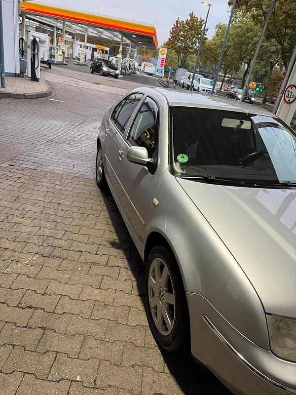 Gebraucht VW Bora Pacific 102 PS (75 kW) 2003 Grau Limousine