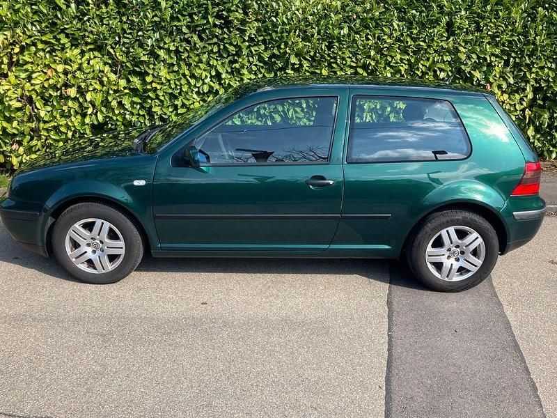 Gebraucht VW Golf IV Edition 75 PS (55 kW) 2001 Grün Limousine