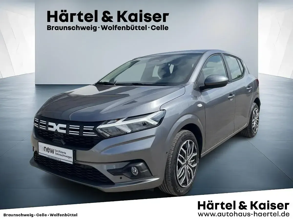 Używany Dacia Sandero Expression 91 KM (66 kW) 2025 Sedan/Limuzyna