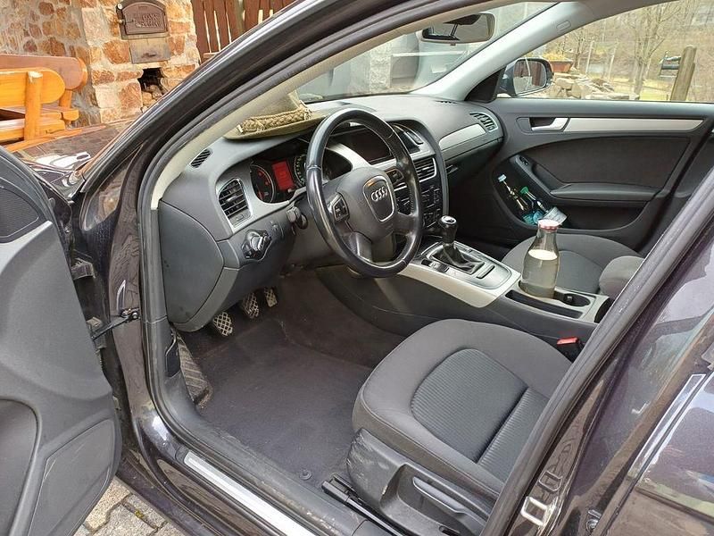 Gebraucht Audi A4 Ambiente 170 PS (125 kW) 2010 Schwarz Kombi