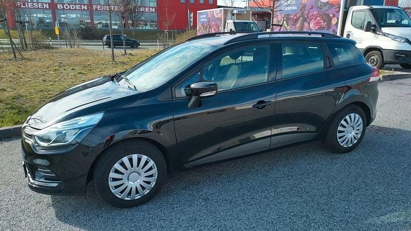 Gebraucht Renault Clio IV 75 PS (55 kW) 2016 Schwarz Limousine