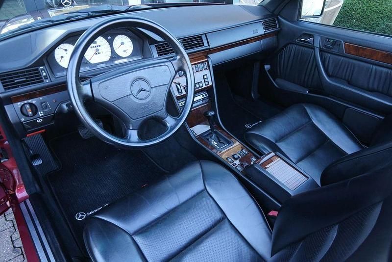 Gebraucht Mercedes E300 AMG 1993 Rot Cabrio