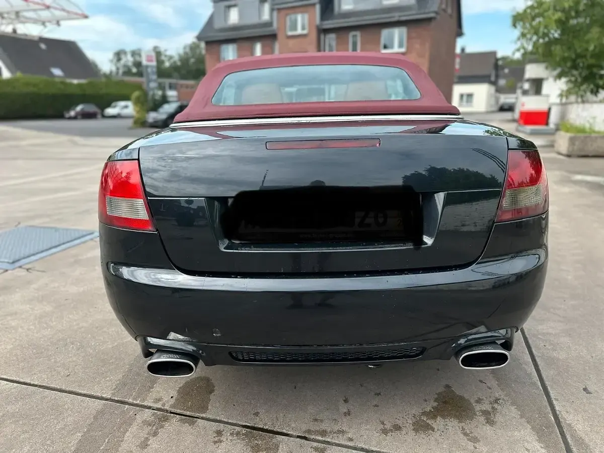 Gebraucht Audi A4 Cabriolet 163 PS (119 kW) 2003 Schwarz Cabrio
