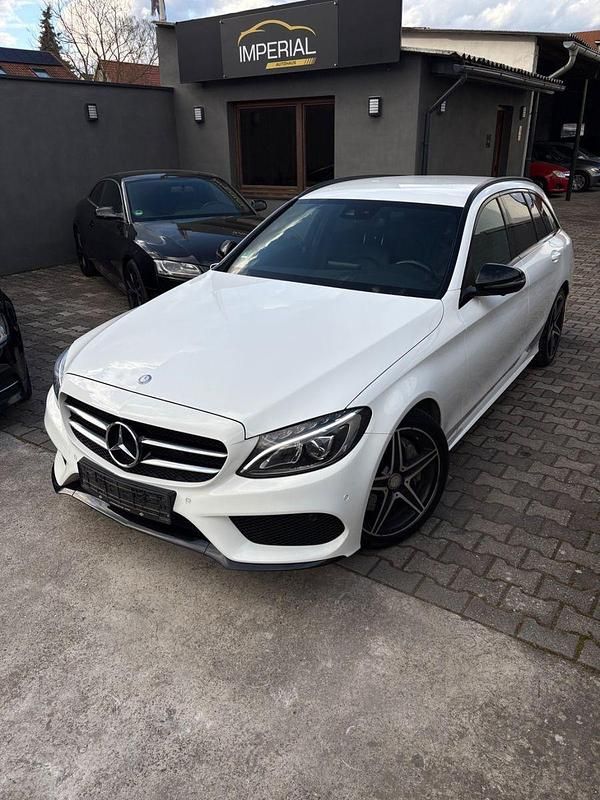 Gebraucht Mercedes C250 AMG 211 PS (155 kW) 2016 Weiß Kombi