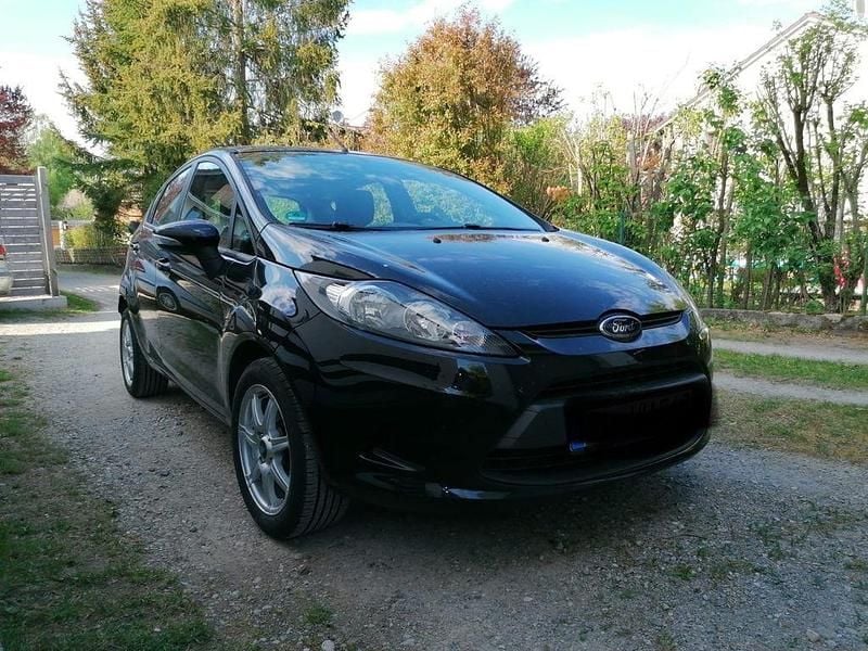 Gebraucht Ford Fiesta Trend 82 PS (60 kW) 2010 Schwarz Kleinwagen