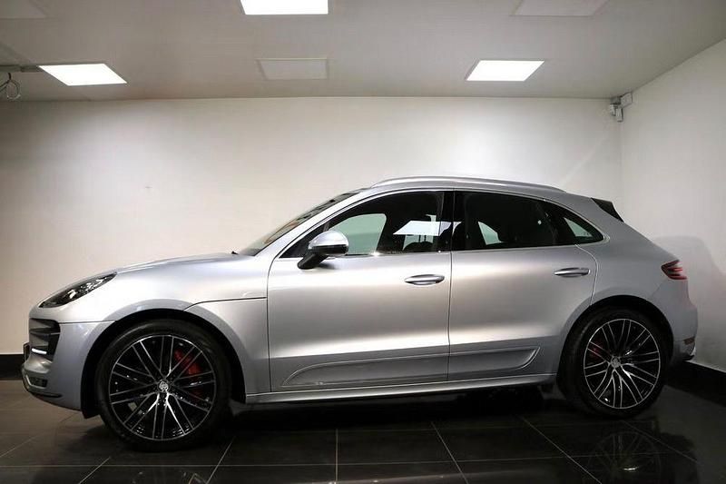 Gebraucht Porsche Macan Turbo Performance Package 441 PS (324 kW) 2016 Silber SUV