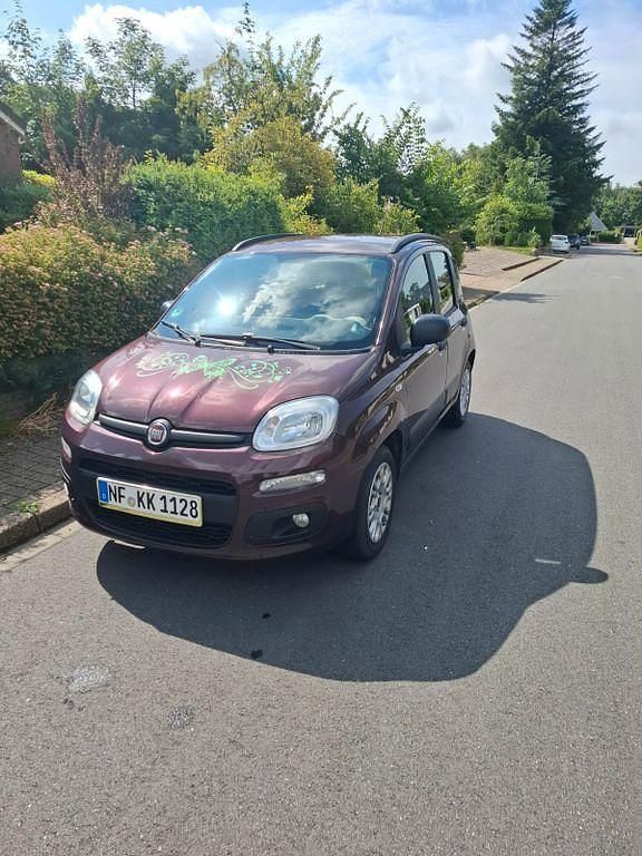 Violet Gebraucht 2012 Fiat Panda Kleinwagen | 4.300 € (Guter Preis) - Bild 1/4